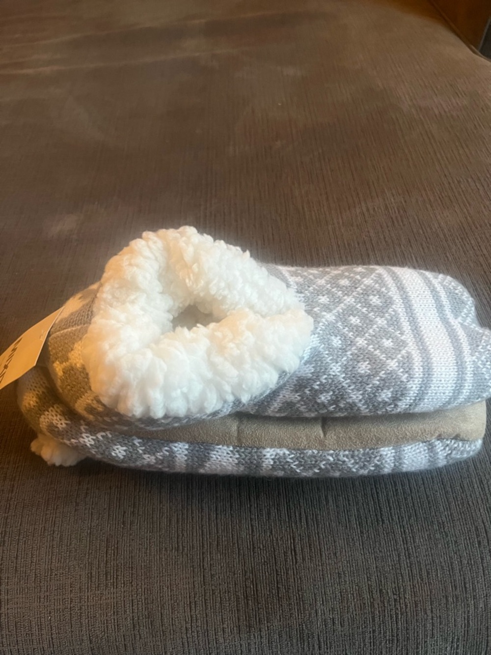 Mixit Gray and White Knit Sherpa Slipper Socks